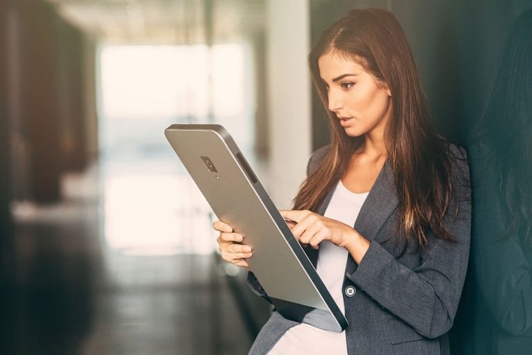 electronically signed contracts docsign pro blog post feature image